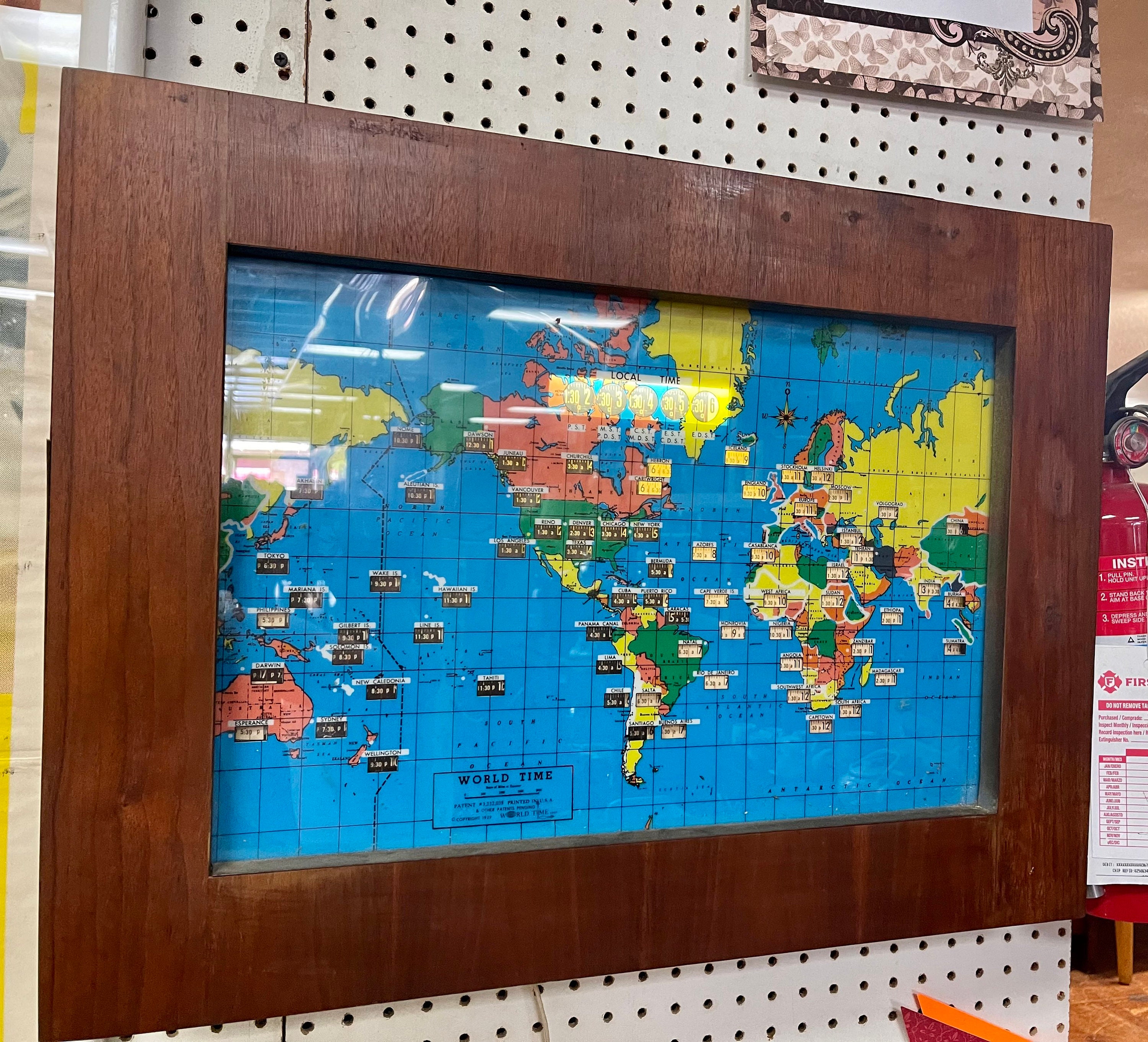 Howard Miller World Time clock