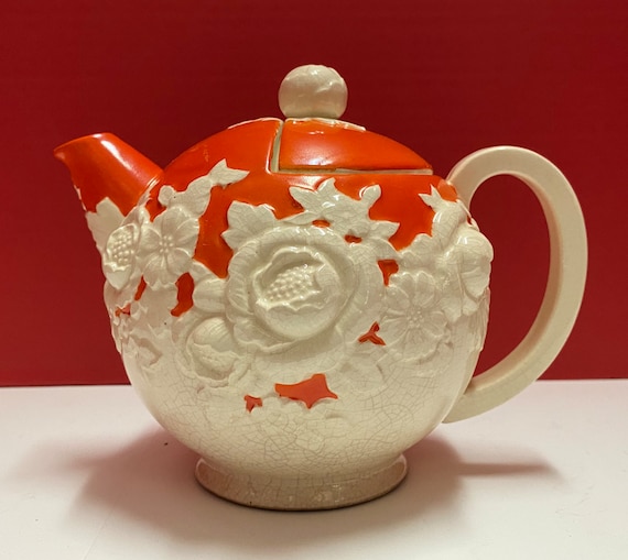 Hinode Japan Tea Pot