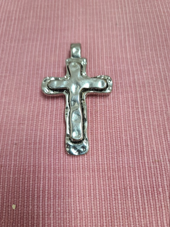 Silver metal Cross