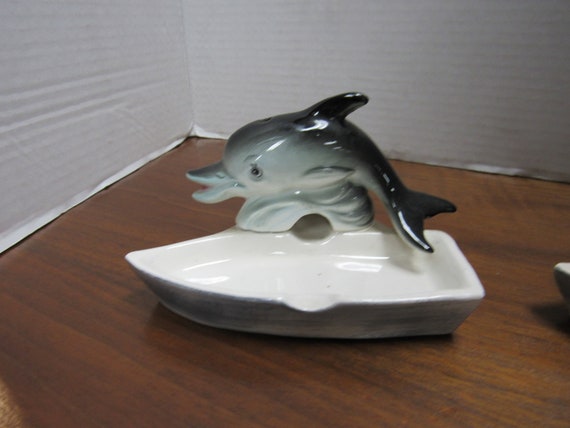 Vintage porpoise ashtray by Kelvin's Treasures