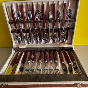 Sheffield Flatware set in box