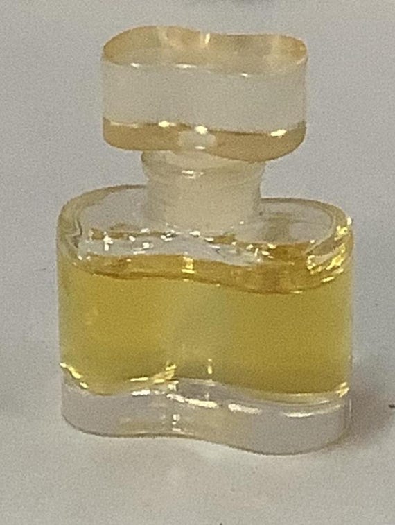 White Linen Estée Lauder