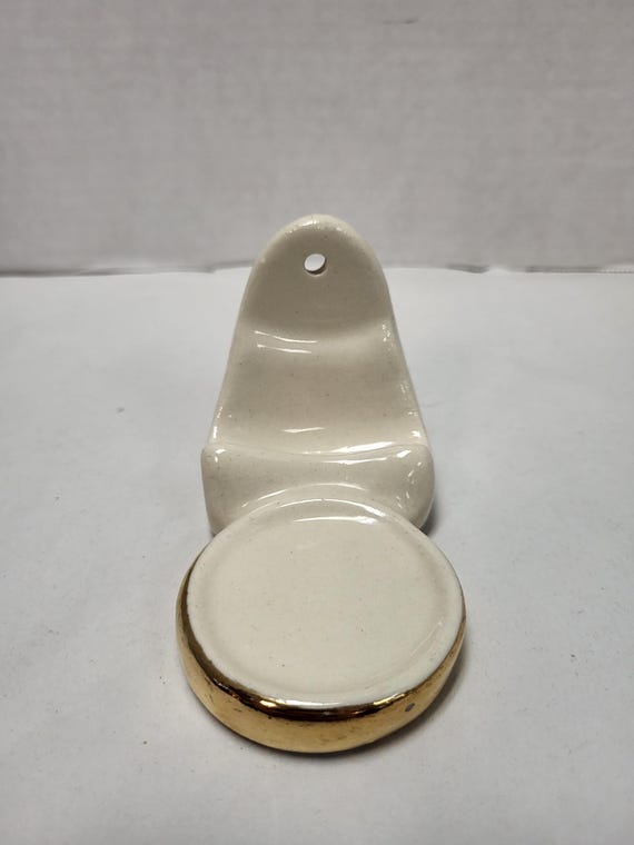 Wall teacup Holder