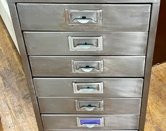 Steel 9 drawer cabinet