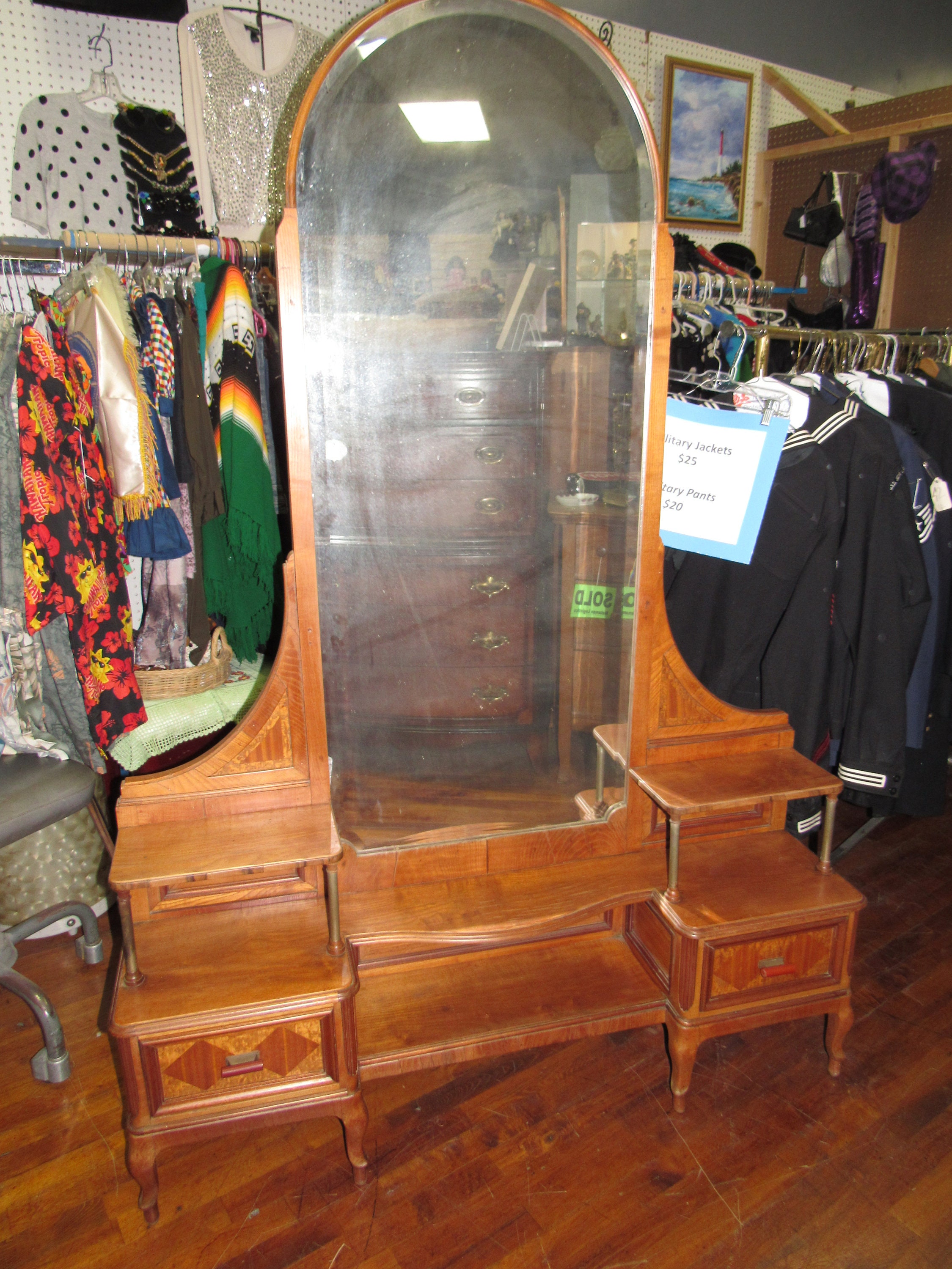 gallery photo