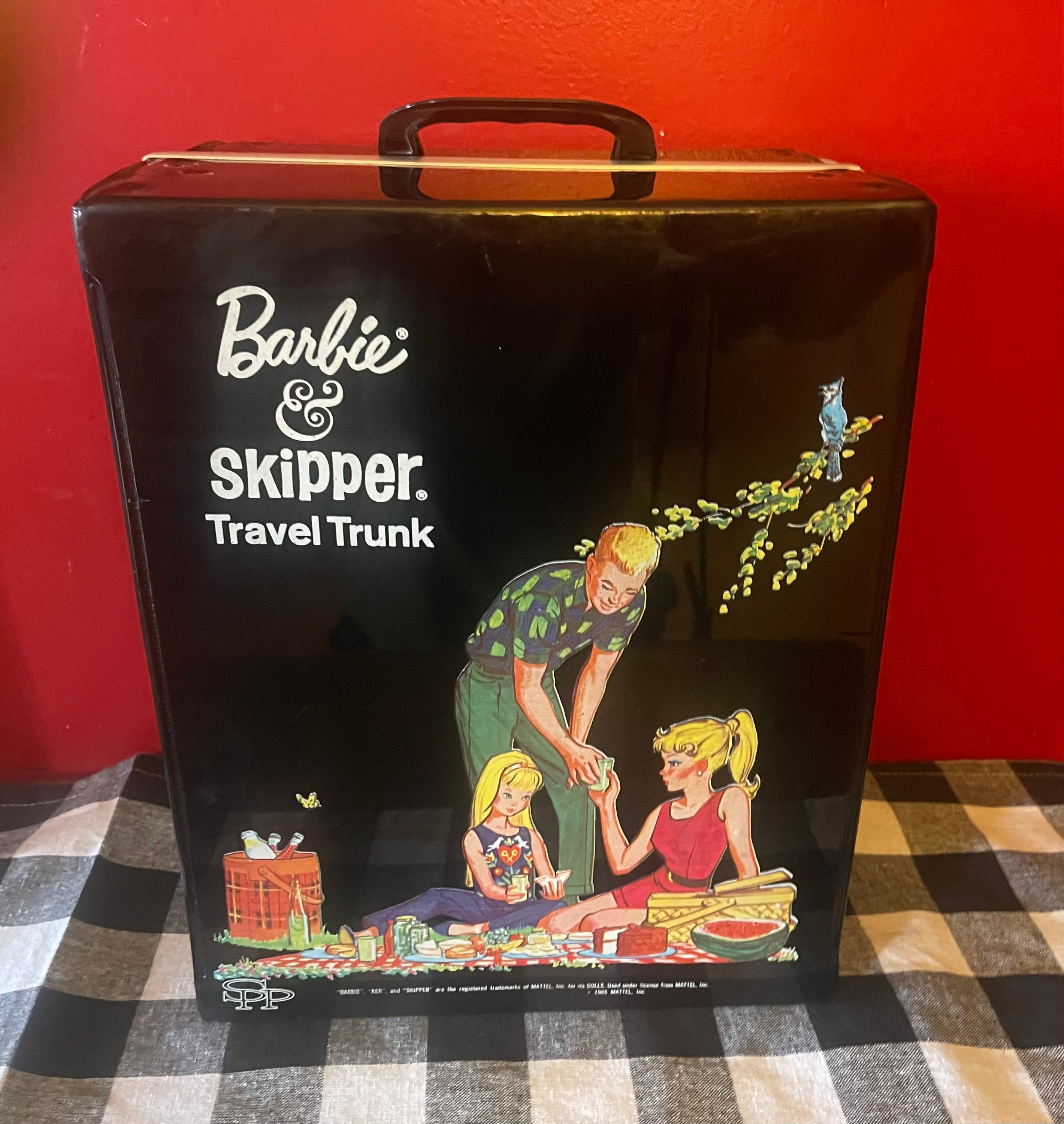 Barbie and Skipper Travel Trunk