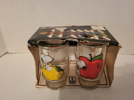 Snoopy Lemon & Apple Juice Glasses