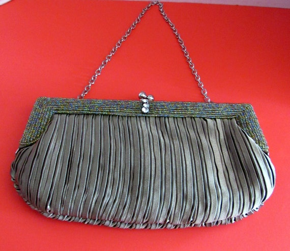 Evening bag olive green with chain