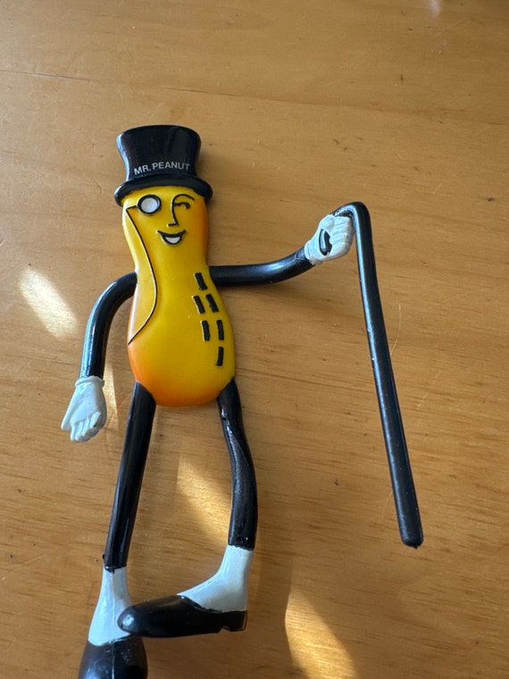 Mr. Peanut bendy