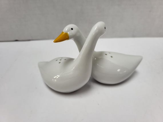 Geese Salt & Pepper Shakers