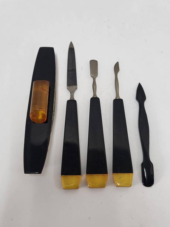 Art Deco Manicure Set