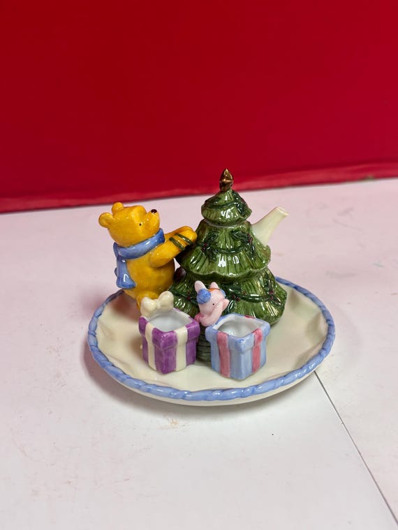 Winnie the Pooh Classic Mini Tea Set