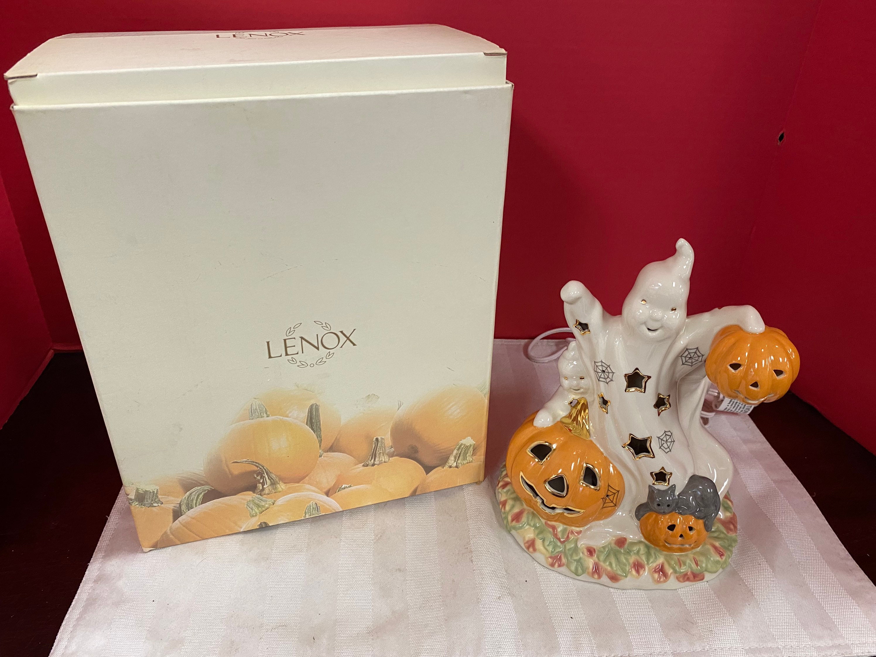 Lenox Halloween Light