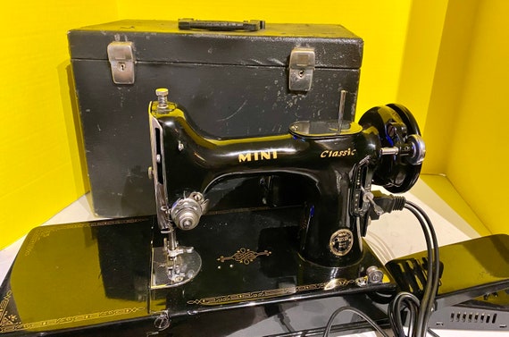 MINI Classic Sewing Machine and case
