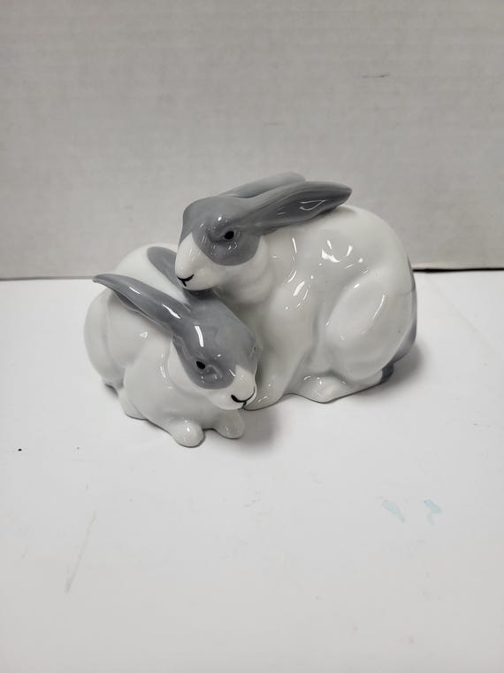 Flop Eared Rabbits Figurine