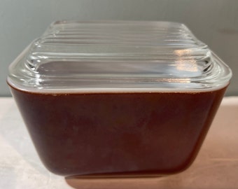 Pyrex Brown #501 Old Orchard refrigerator dish