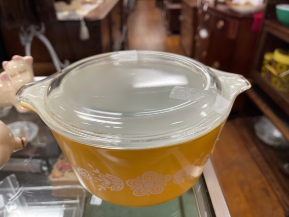 Pyrex Gold Butterfly #473