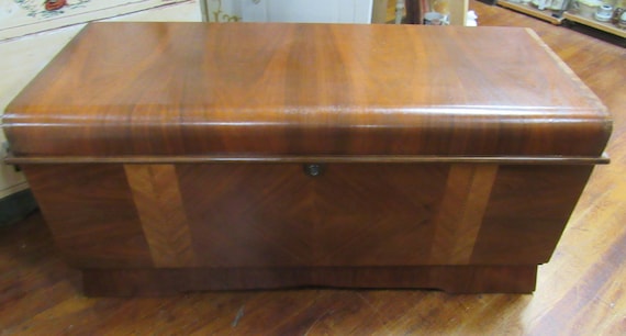 Art Deco waterfall blanket chest