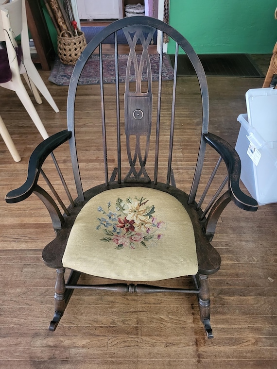 Windsor Rocking Chair