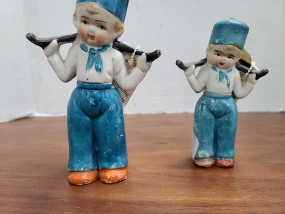 Bisque figurine's set of 2