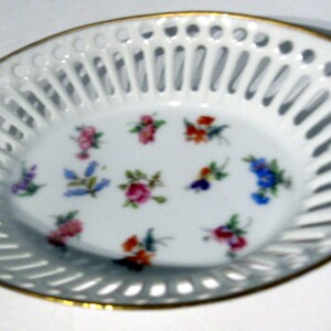 Floral small trinket dish