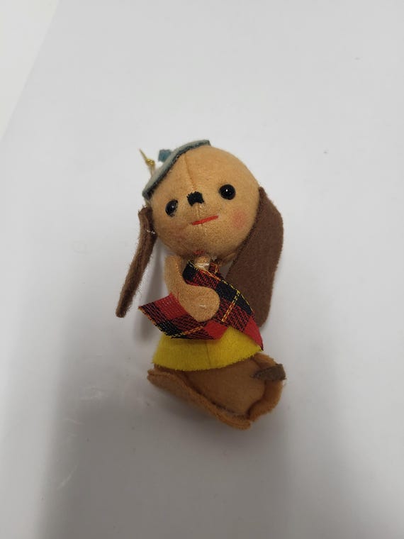 Gog with Beret Ornament