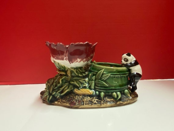 Lotus Panda Planter