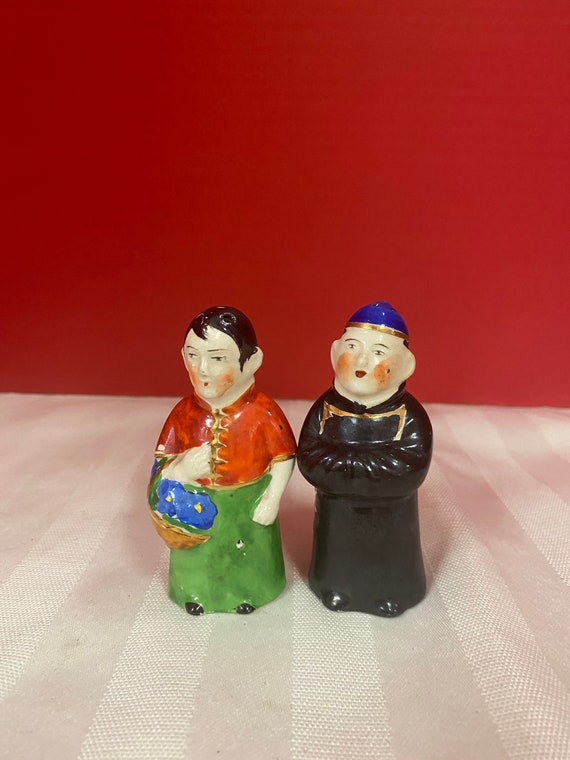 Japan Ceramic Salt Pepper Shakers