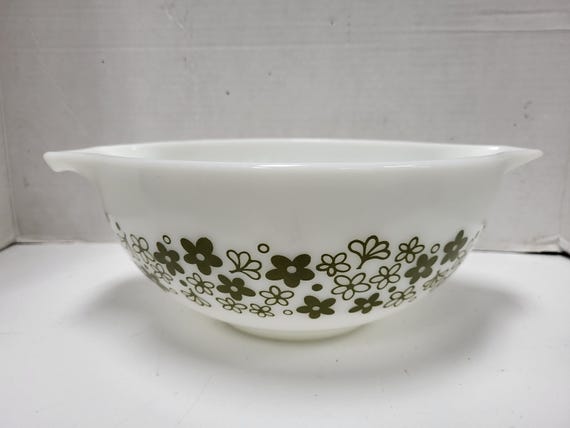 Pyrex Crazy Daisy Spring Blossom Cinderella Mixing Bowls