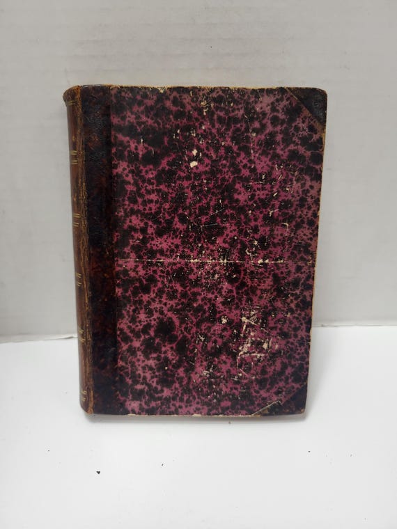 Oliver Twist Dickens Book