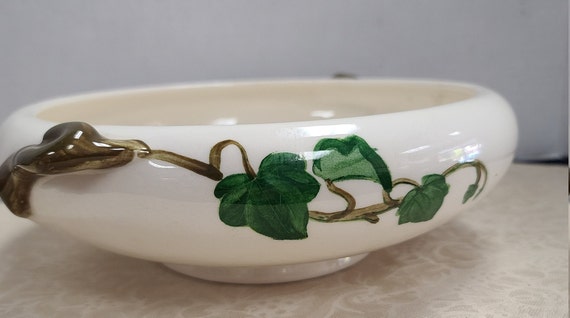 Metlox Poppytrail Old Ivy bowl