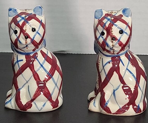 Gingham cat salt and pepper shakers by Brayton Laguna