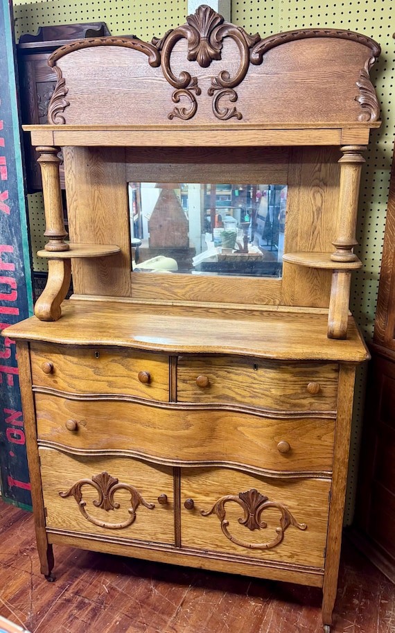 Tiger Oak sideboard buffet