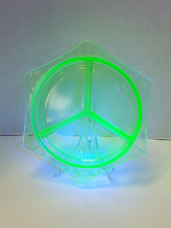 Uranium Divided Dish