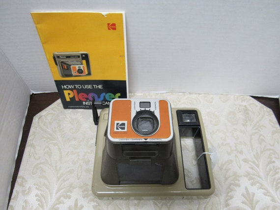 Vintage Kodak Pleaser Instant Camera