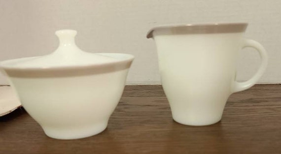 Pyrex Creamer and Sugar Bowl