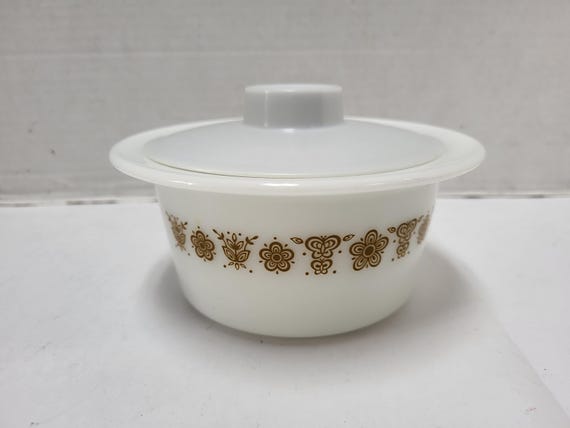 Pyrex Butterfly Gold Tub Dish