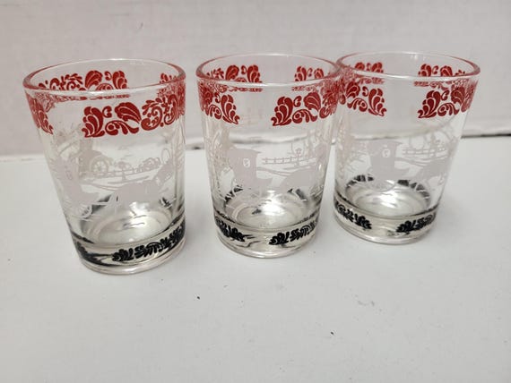 Horse Carriage Shot Glasses