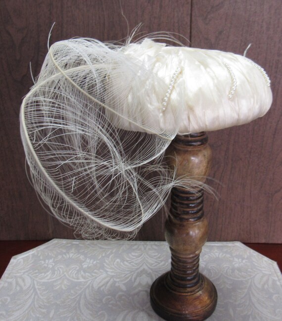 Sally Victor Fascinator with feather