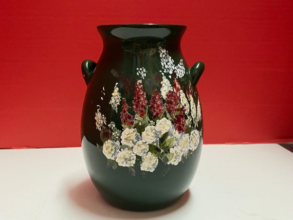 Jeanette Donaher Vase