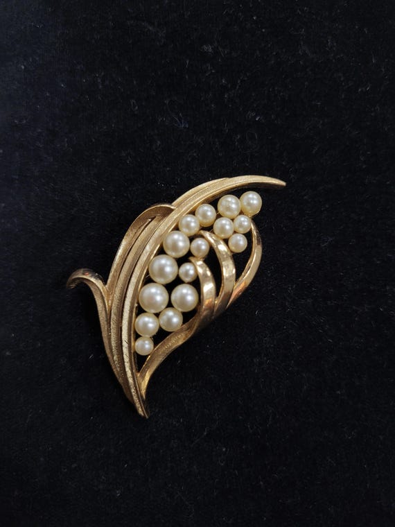 Trifari Faux Pearl Brooch