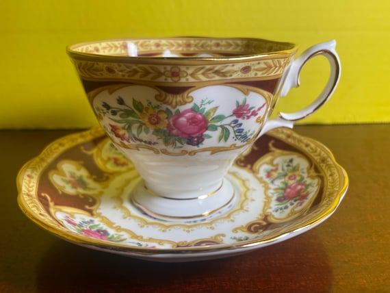 Royal Albert Lady Hamilton tea cup