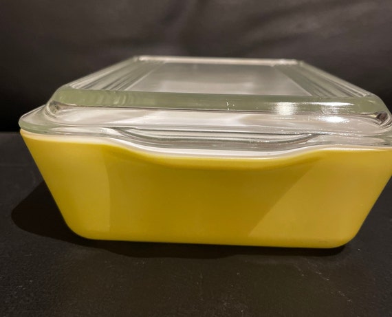 Pyrex yellow #503  Refrigerator Dish