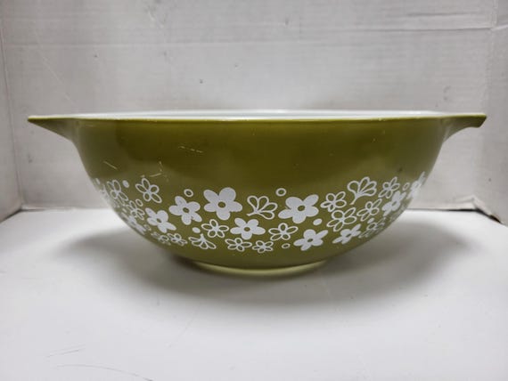 Pyrex Crazy Daisy Spring Blossom Cinderella Mixing Bowls