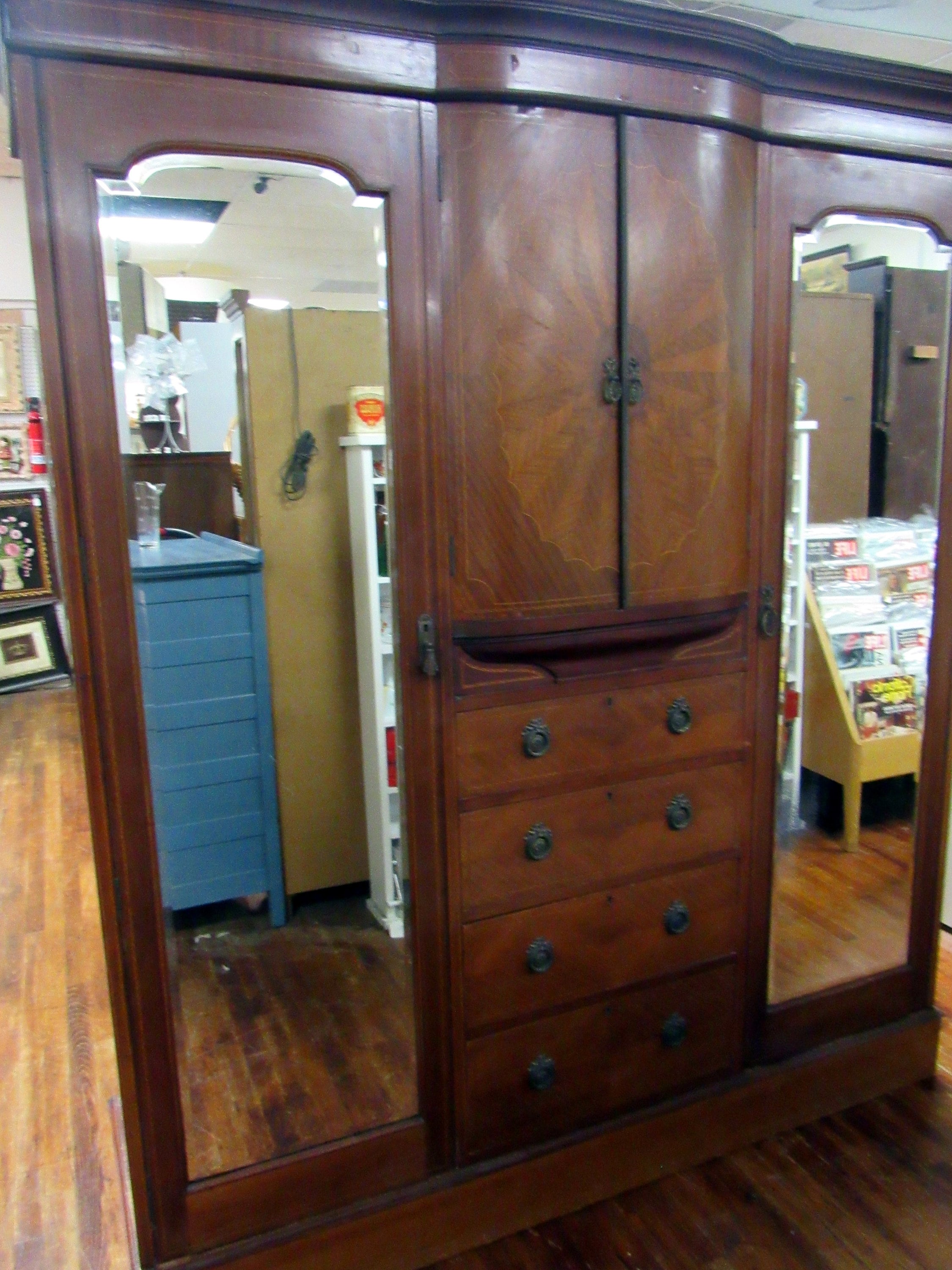 gallery photo