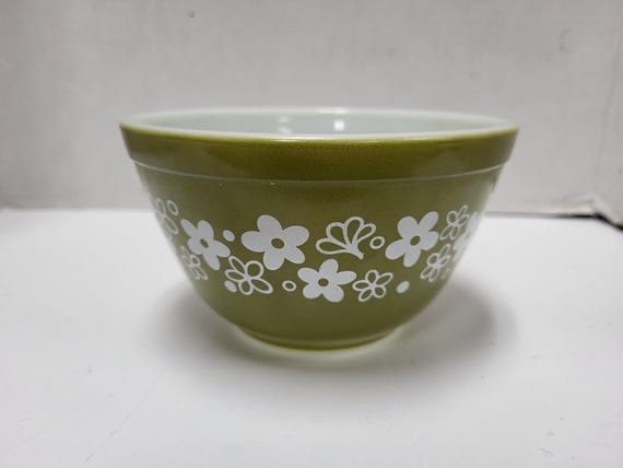 Vintage Pyrex Crazy Daisy Spring Blossom Mixing Bowl