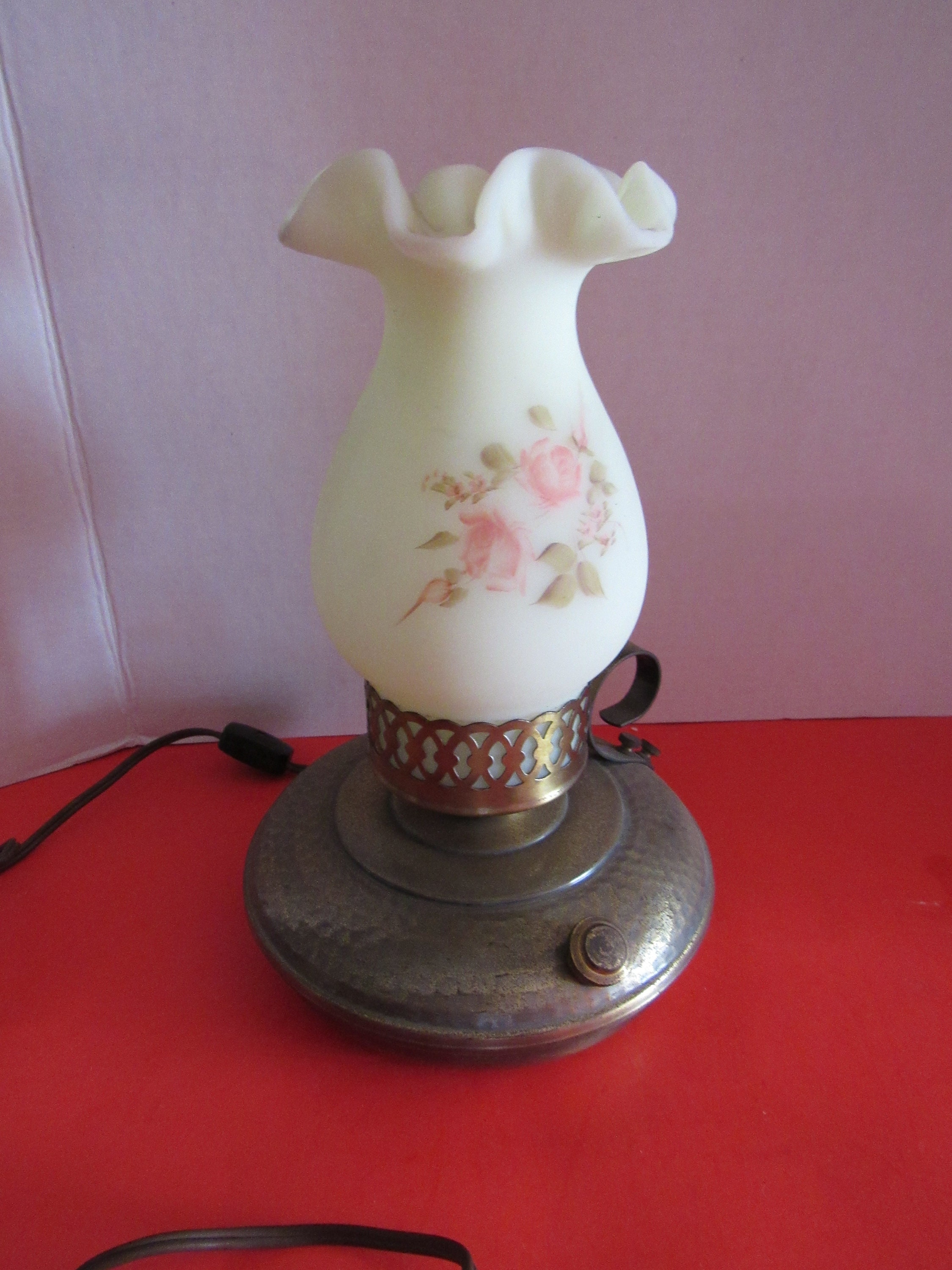 Fenton Custard Glass Lamp
