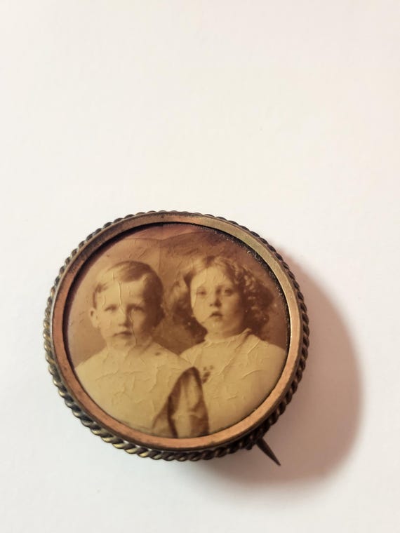 Brass Photo Button