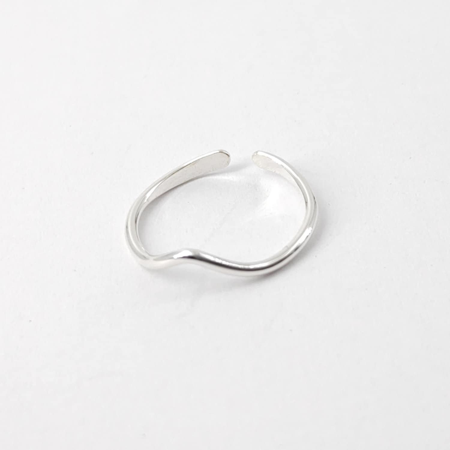 Silvora WishBone Osso dei Desideri Anello da Donna in Argento 925 con Strass Scintillanti Anello Dito Fine Mini Anello Piccolo Anello Auricolare Misura IT #07-27