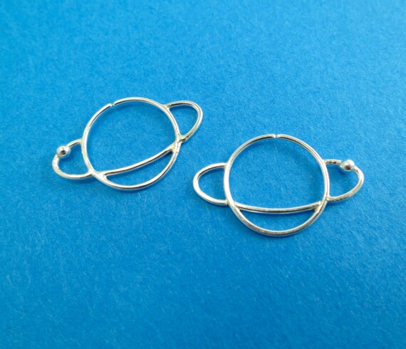 Set di orecchini in argento sterling 925 con razzo e pianeta